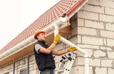 Pose et remplacement de gouttières à Dangolsheim